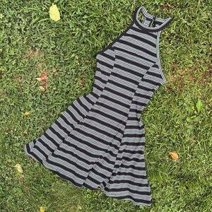 Y2K skater mini dress
Hollister size small Striped Halter Dress